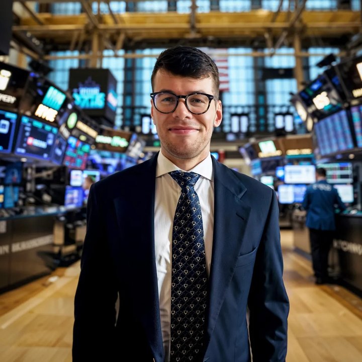 Tony Barassi on the floor of the New York Stock Exchange.